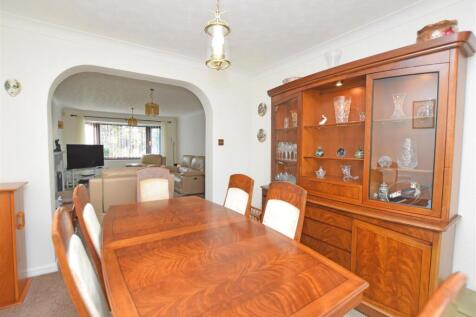 Dining Room V2.JPG