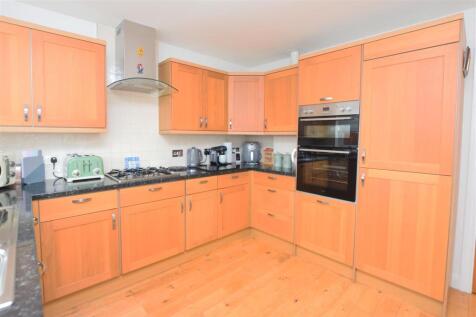 Kitchen V2.JPG