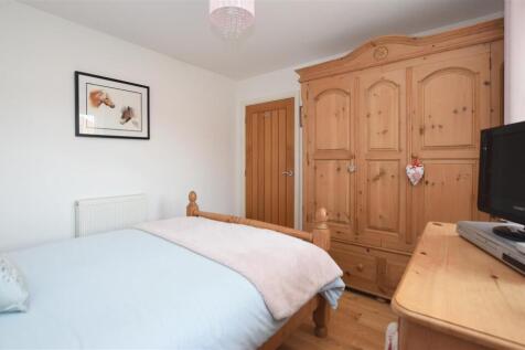 Bedroom 2 V3.JPG
