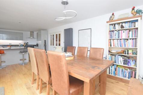 Dining Room V3.JPG