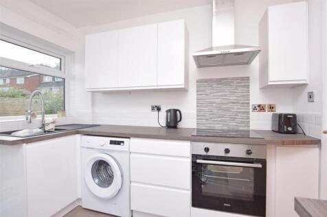 Kitchen.JPG