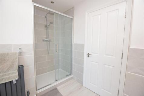 Bathroom V2.JPG