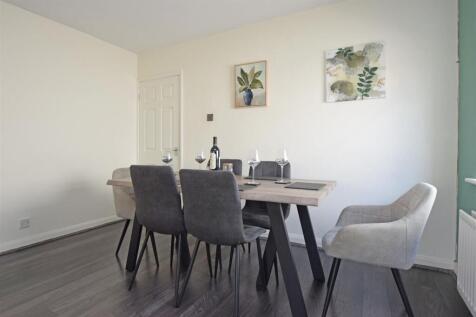 Dining Area V2.JPG