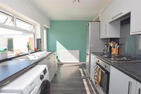 Kitchen V3.JPG