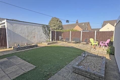 Garden V2.JPG
