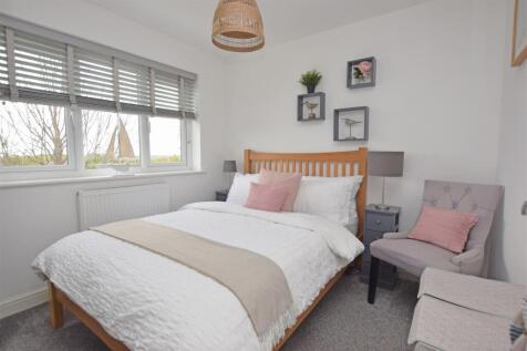 Bedroom 3.JPG