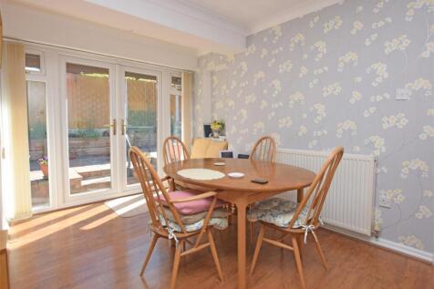 Dining Area.JPG