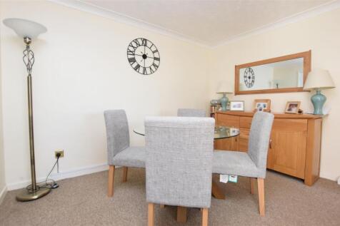 Dining Room.JPG