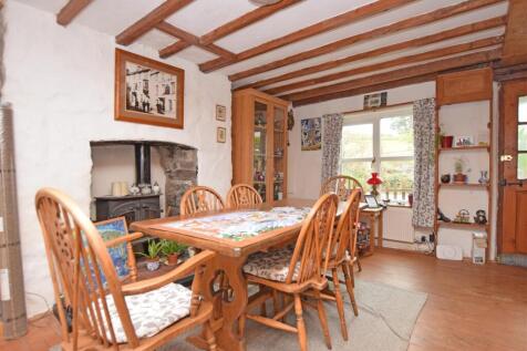 Dining Room.JPG
