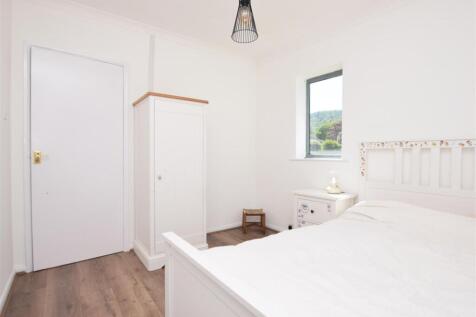 Bedroom 2 V2.JPG