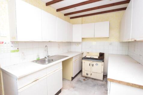 Kitchen V2.JPG