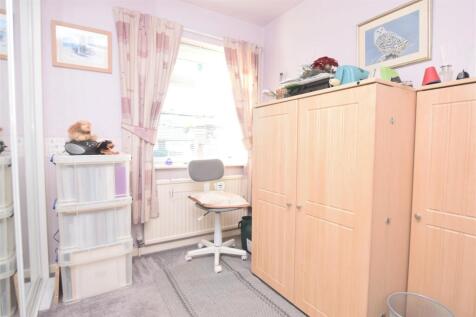 Bedroom 3.JPG
