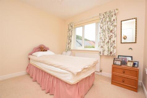 Bedroom 3.JPG