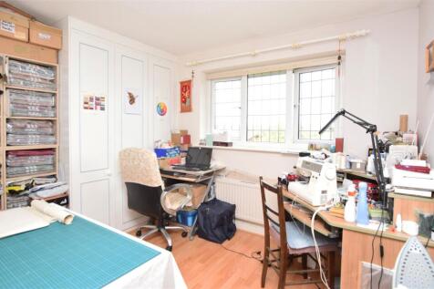 Bedroom 3.JPG