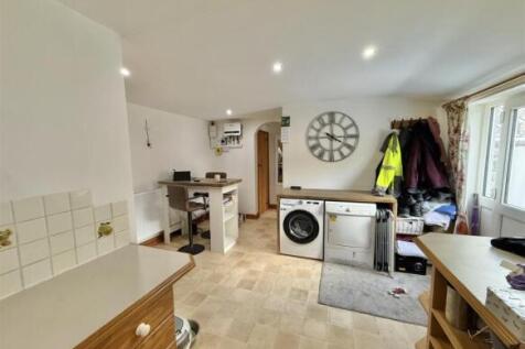 kitchen-3.jpeg