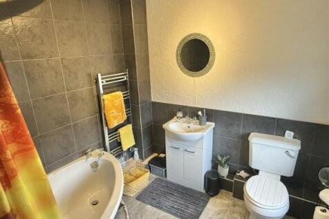 bathroom.jpeg