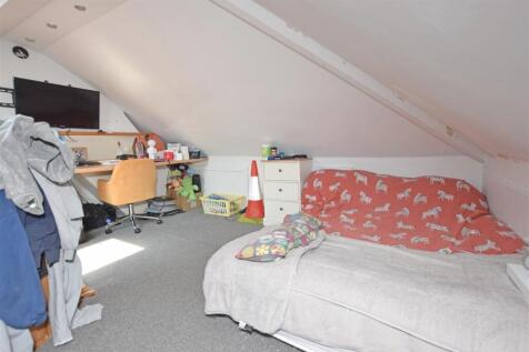 Loft Room.JPG