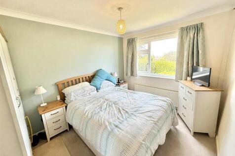 bedroom-1.jpg
