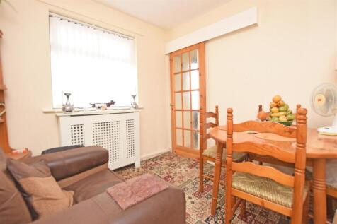 Dining Room view 2.JPG