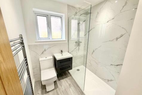 Shower-Room.jpg