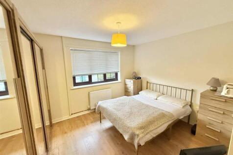 bedroom-1.jpg