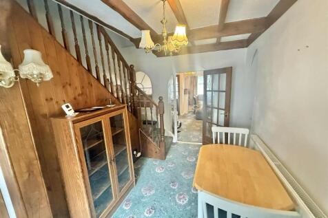 Dining Room.jpg