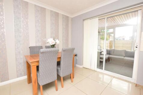Dining Room.JPG