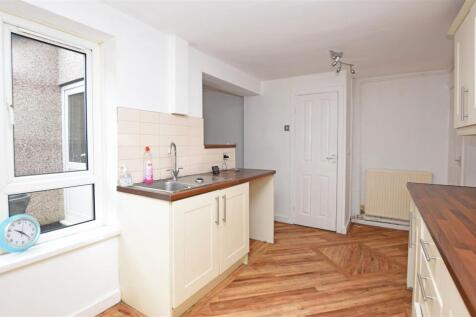 Kitchen View 3.JPG