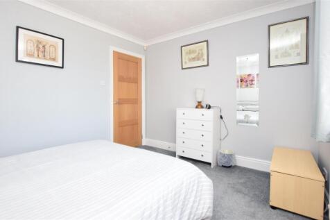 Bedroom 2 V3.JPG