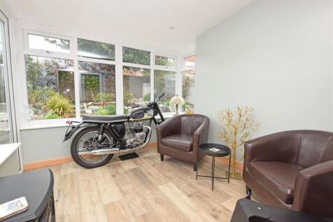 Sun Room.JPG