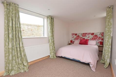 Bedroom 3.JPG