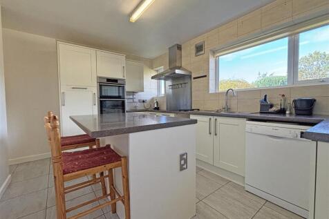 Kitchen View 2.JPG