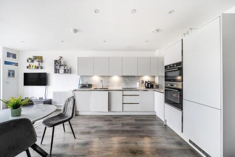 Kitchen/Reception