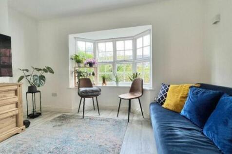 Lounge (furnished)