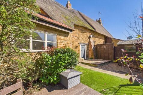 Rear Courtyard