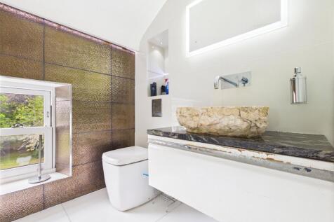 2nd Flr Shower Room
