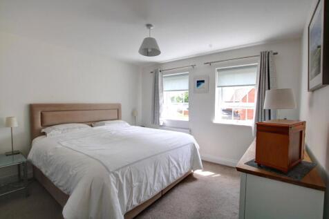 Bed 1