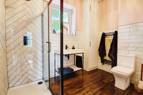 Annex Bathroom