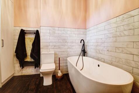 Annex Bathroom