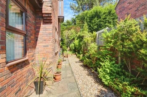 Side Garden