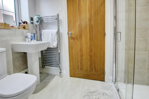 J&amp;j En-Suite