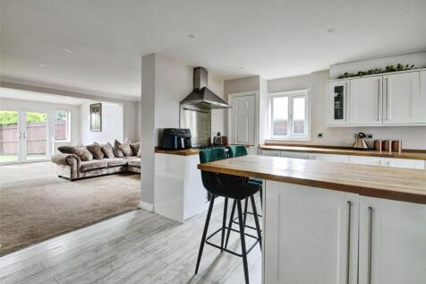 Kitchen Through