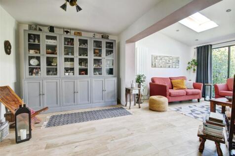 Living Kitchen