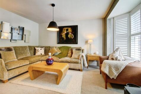 Bedroom 3 Lounge