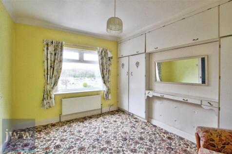 Rear Bedroom