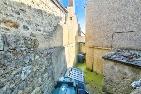 Rear Yard