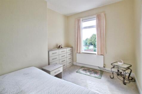 Rear Bedroom