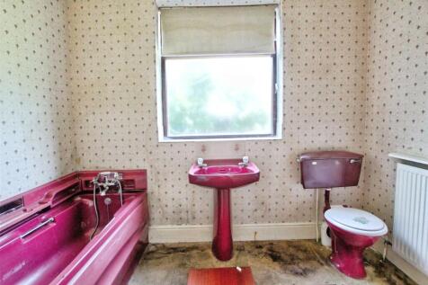 Annex Bathroom