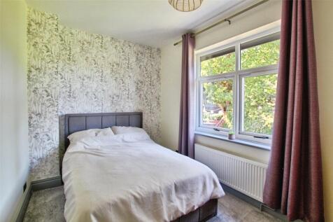 Rear Bedroom