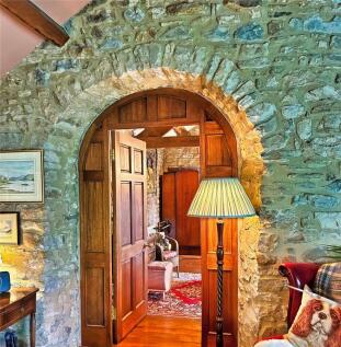 Master Bed Door